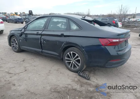 2025 Volkswagen Jetta 1.5T Sport from USA, damaged, VIN 3VWBX7BU8SM034343
